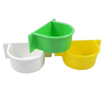 Parrot Food and Water Cup Plastic 6 pack Click for larger image