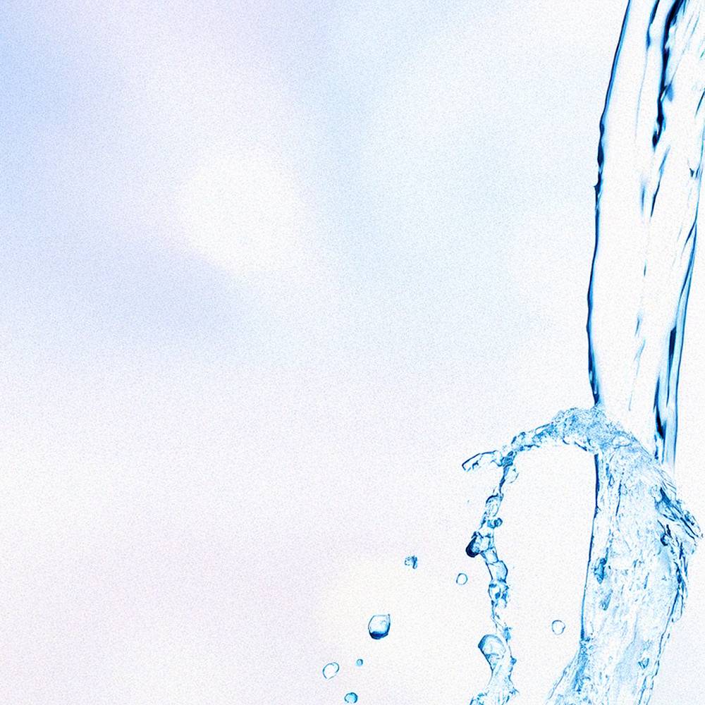 Reverse Osmosis water with DI post filtration per gallon